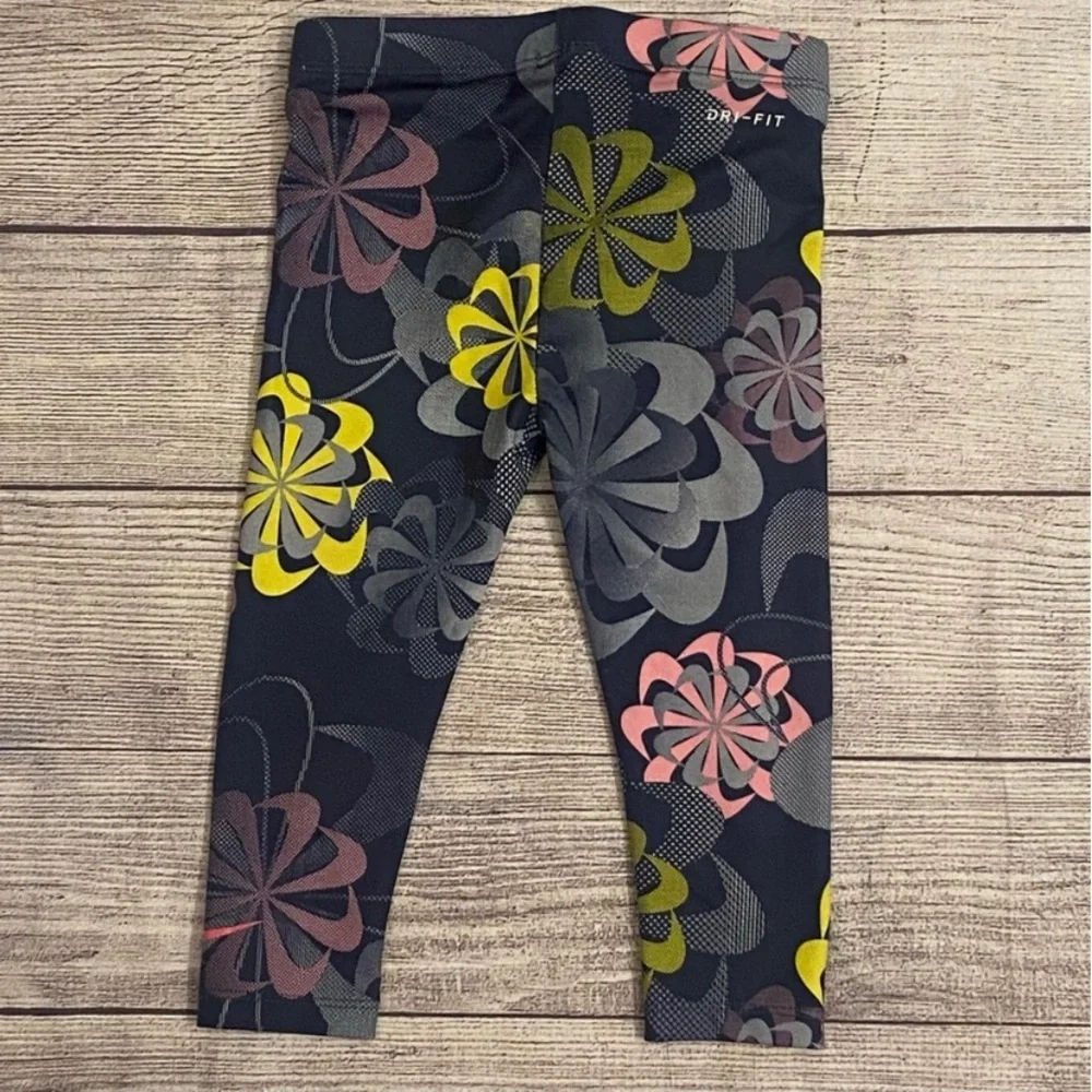 Nike Dri-Fit leggings size 2T - Picture 5 of 5